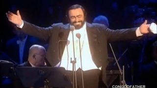 Pavarotti - Tu Scendi Dalle Stelle